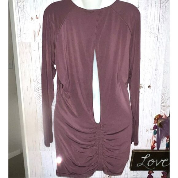 LULULEMON "CINCH ARCTIC" PLUM DEEP STRETCH LONG SLEEVE TOP SIZE 12 - Picture 11 of 12